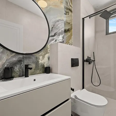 Luxury Pool Seaside Apartament