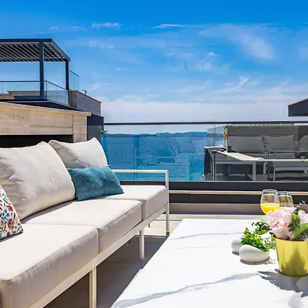 Luxury Pool Seaside 公寓 *