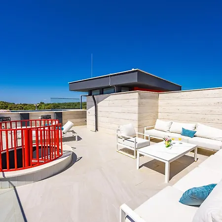 Apartament Luxury Pool Seaside *